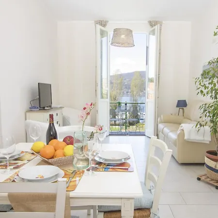 Apartament La Casa Sul Maggiore - Happy Ranco